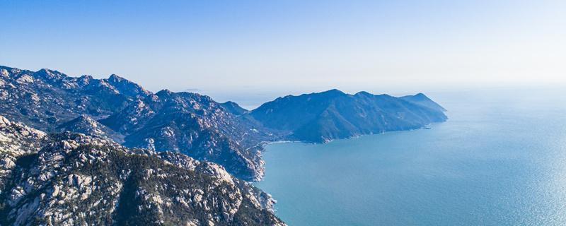 泰山虽云高，不如东海崂