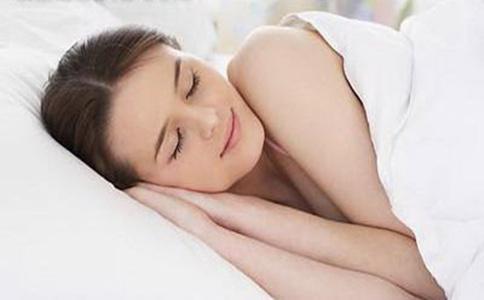 女人在睡觉时流口水是怎么回事