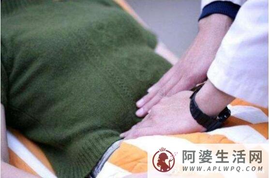 为什么男生喜欢压女生的腹部，觉得舒服刺激从而获得快感