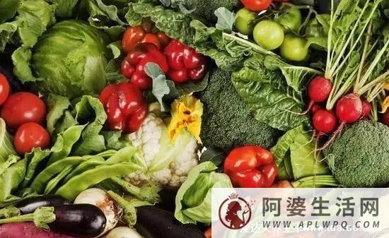 糖尿病吃什么食物最好，宜食用黄瓜、苦瓜，6种食物注意摄入