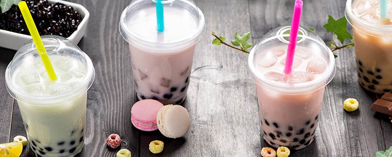 奶茶是中国发明的，现在奶茶店大街小巷都有，喝多了会腻