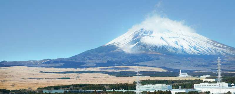 世界上最大的活火山之一，被列入世界遗产名录