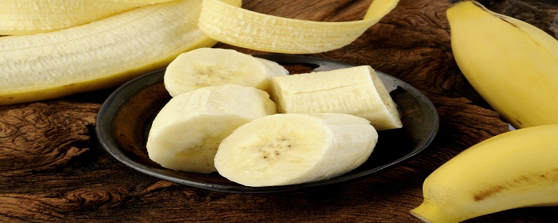 香蕉之所以弯曲的原因是什么
