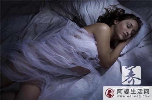 女生睡眠浅是什么原因？浅度睡眠与深睡眠一样吗？