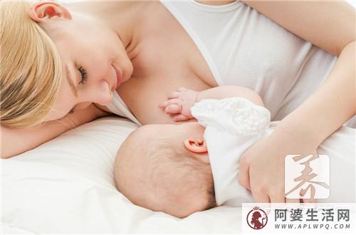 哺乳期间里，母亲吃啥，会立即影响宝宝的粮食